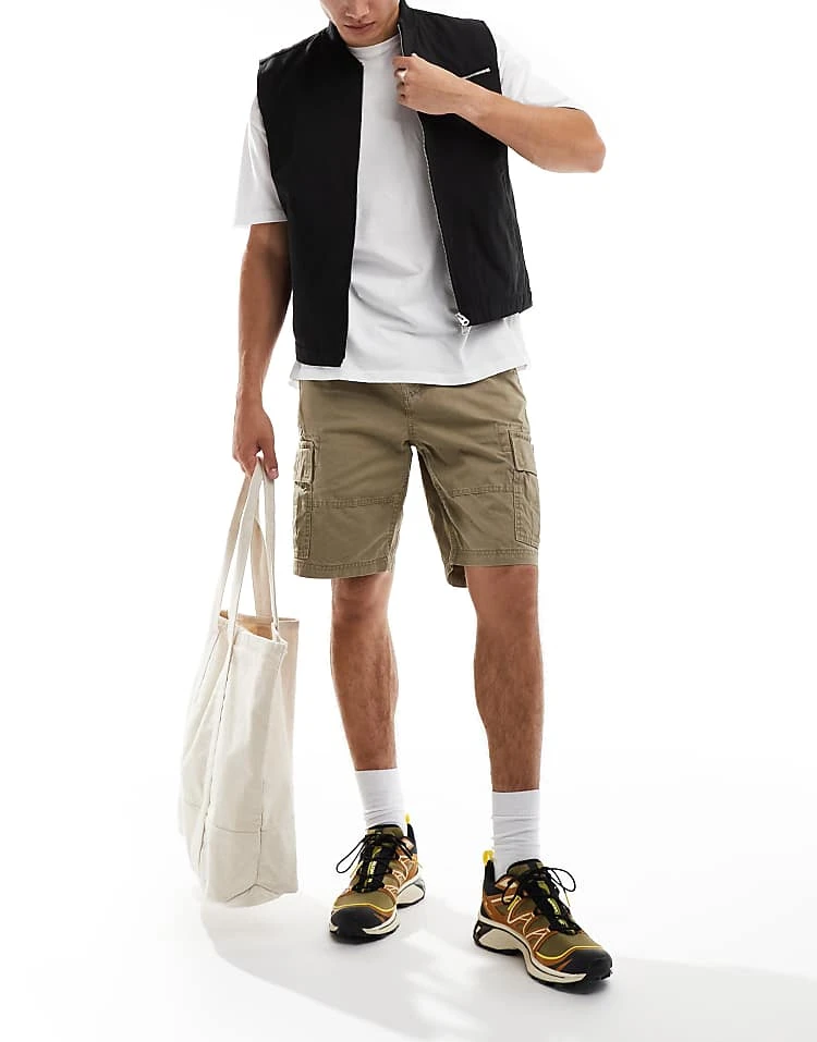 Superdry Heavy Cargo Shorts In Dress Beige For Men 6 Superdry Heavy Cargo Shorts In Dress Beige For Men - Image 4