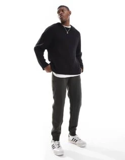 Superdry Essential Logo Joggers In Dark Grey Green For Men -Mens Out Fit Deals 207650340 1 darkgreygreen 1